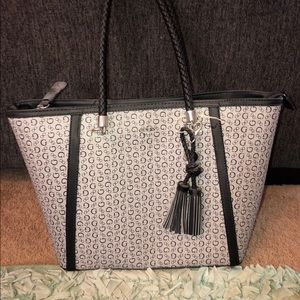 Guess purse